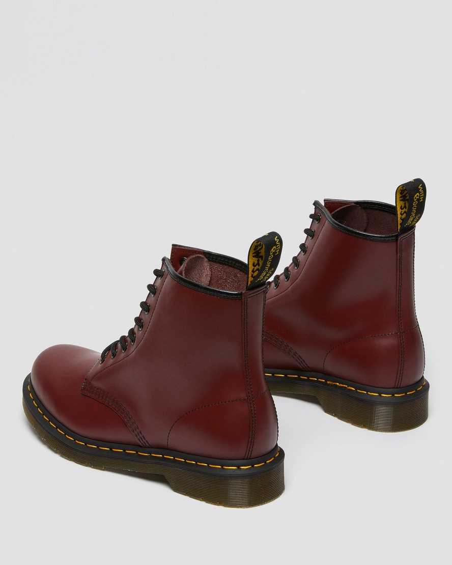 rote dr. martens 1460 glatte herren-schnürstiefel