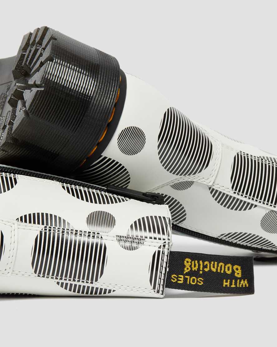 weiße dr. martens jadon polka dot glatte herren-plateaustiefel