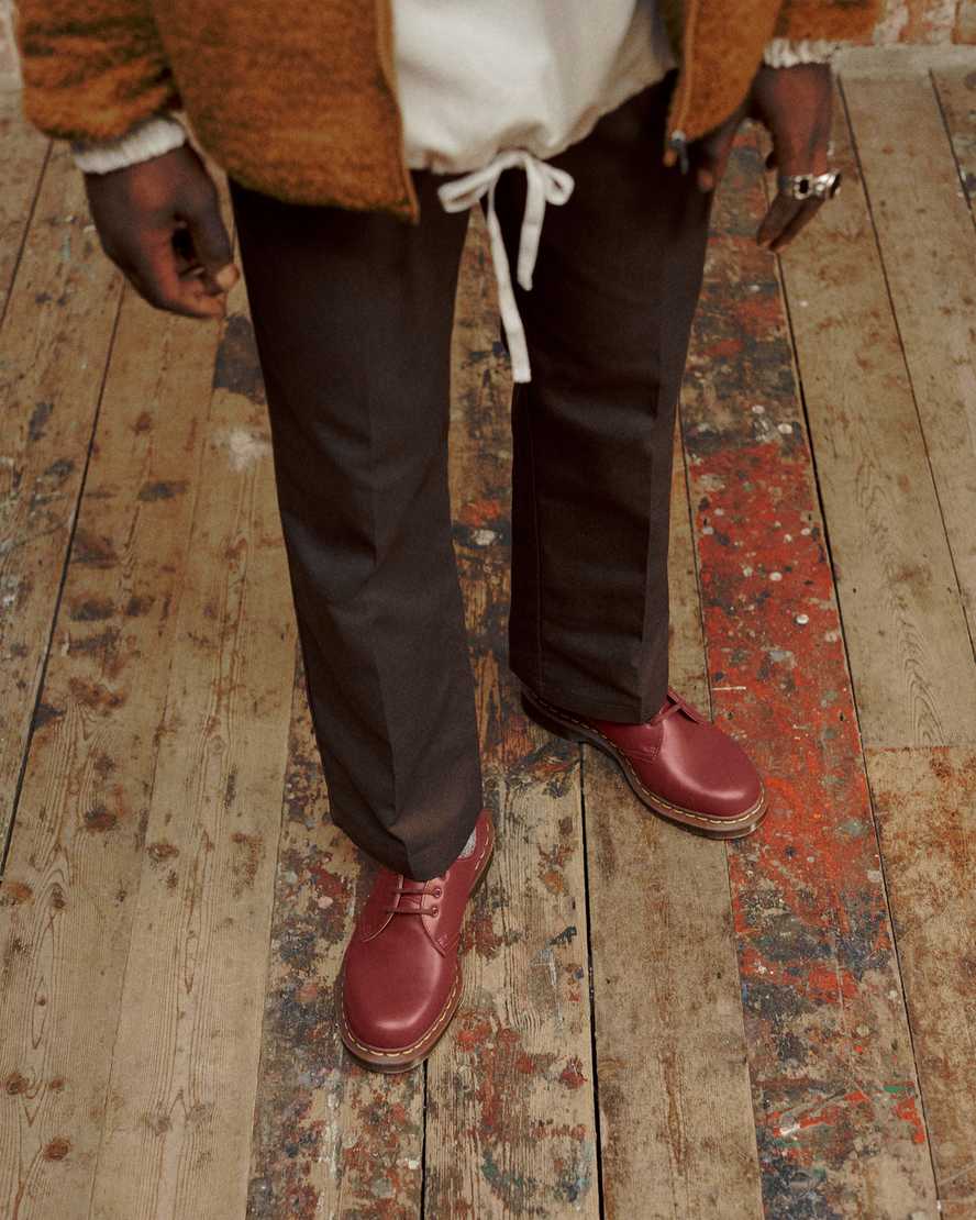 rote dr. martens 1461 vintage herren-oxfordschuhe hergestellt in england