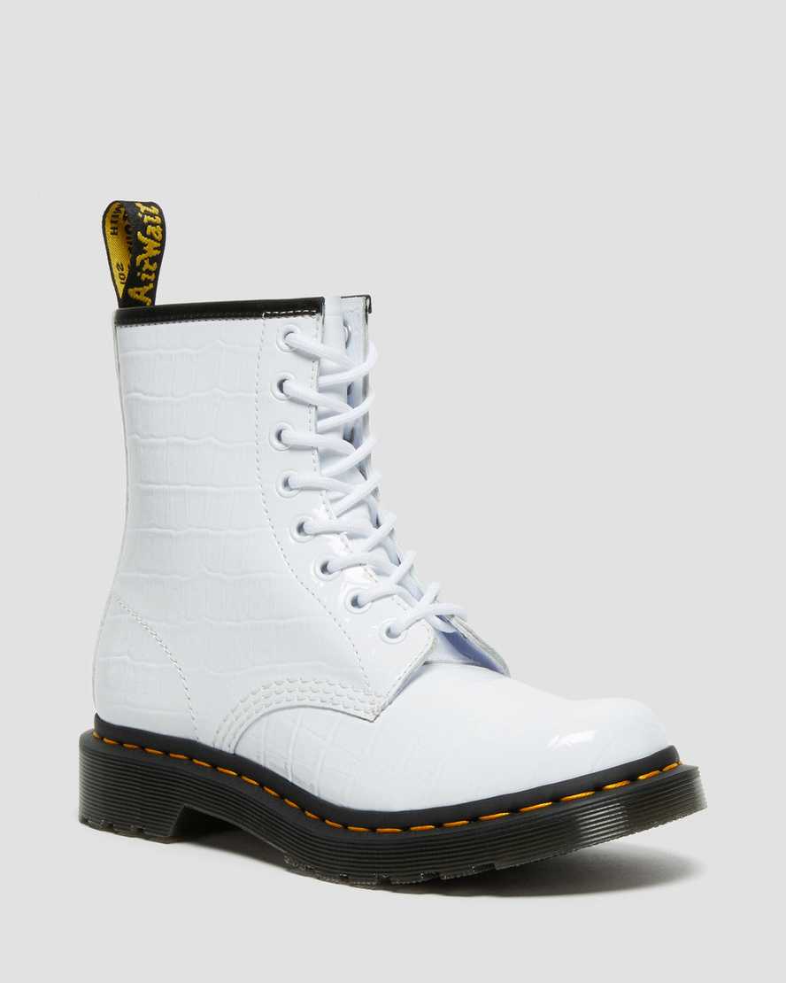 weiße dr. martens 1460 lackleder-freizeitstiefel mit krokodilprägung für damen