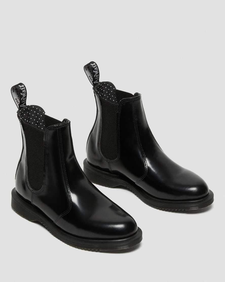 schwarze dr. martens flora smooth chelsea boots für damen