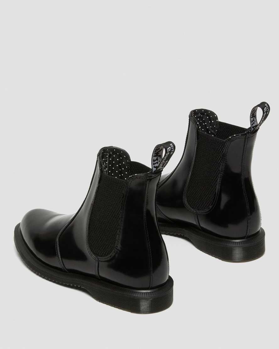 schwarze dr. martens flora smooth chelsea boots für damen