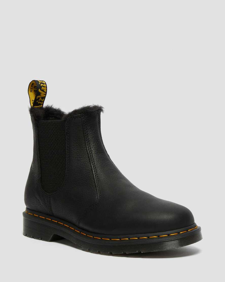 schwarze dr. martens 2976 chelsea boots für damen mit kunstfellfutter