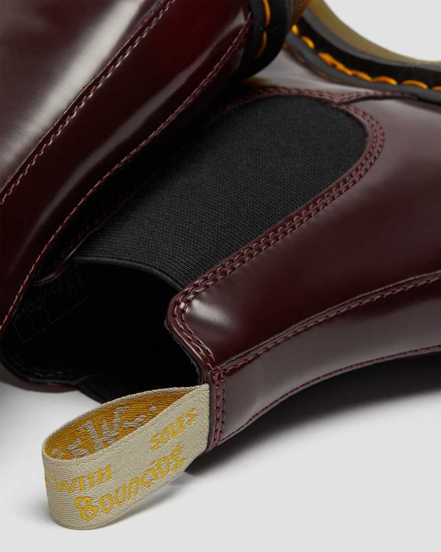 rote dr. martens 2976 chelsea boots für damen