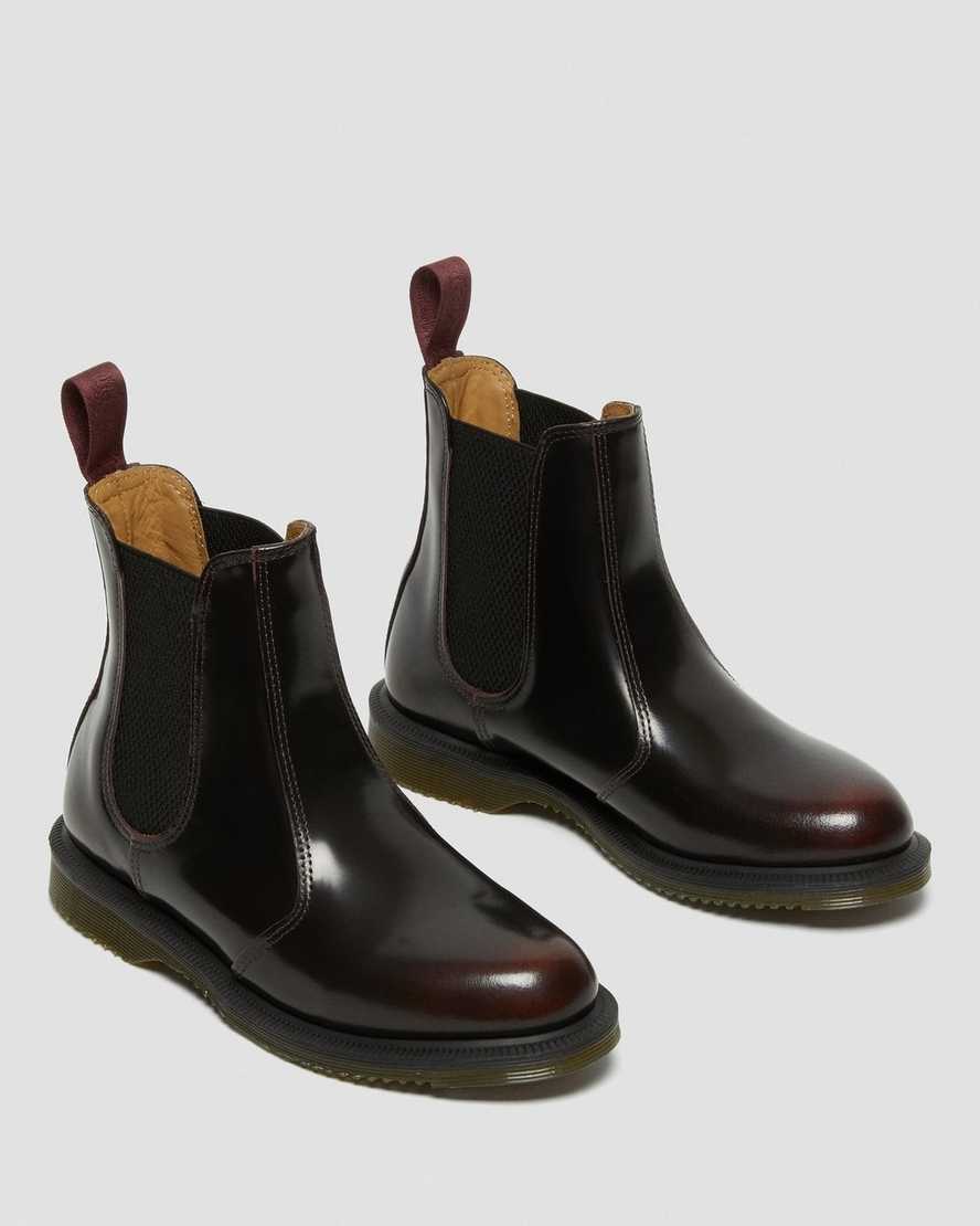 rote dr. martens flora arcadia chelsea boots für damen