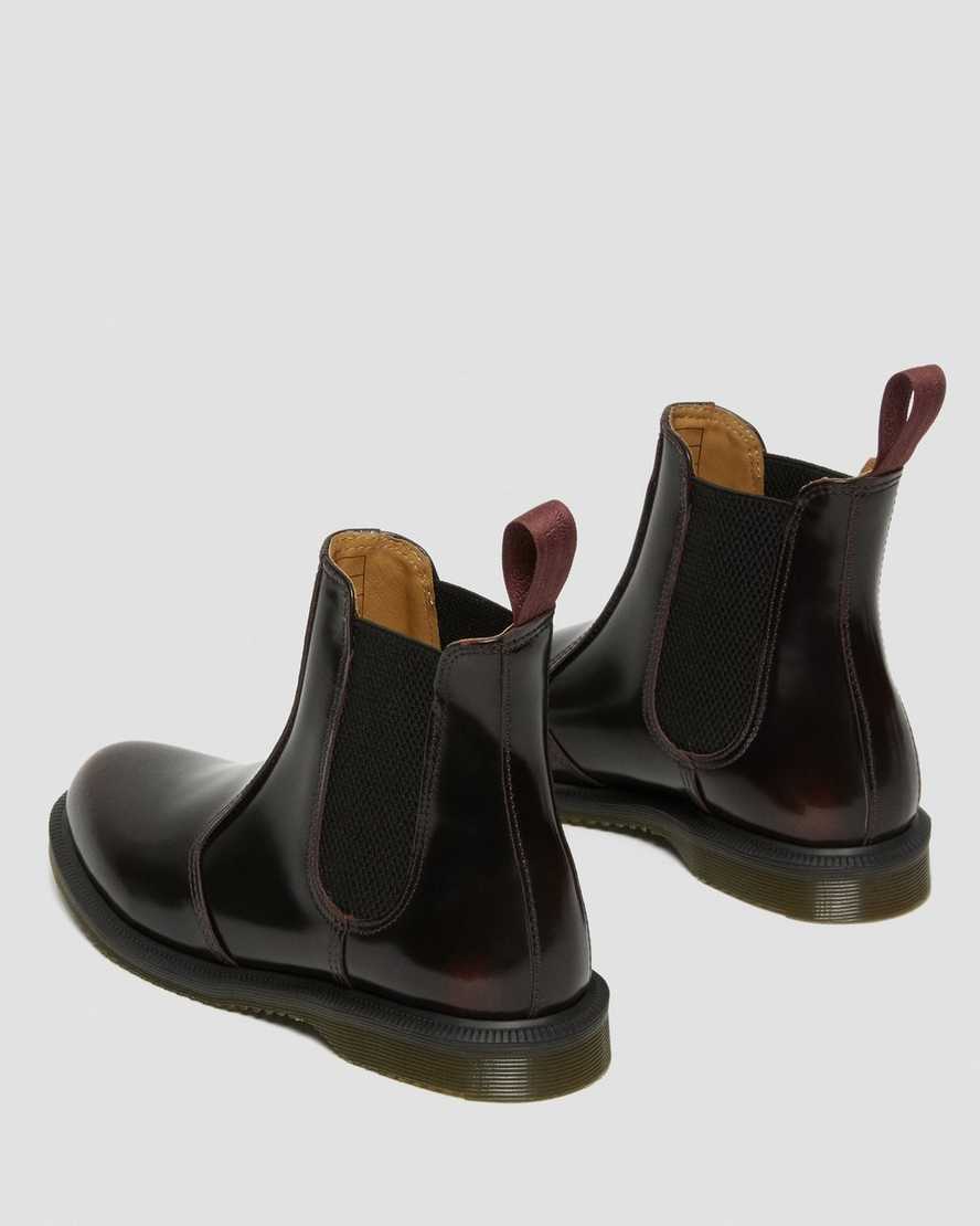 rote dr. martens flora arcadia chelsea boots für damen