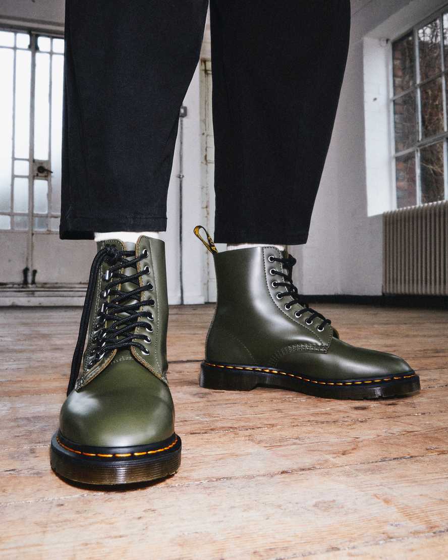 grüne dr. martens 1460 pascal verso smooth damen-schnürstiefel