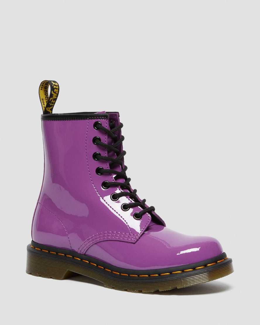 lila dr. martens 1460 lackleder-schnürstiefel für damen