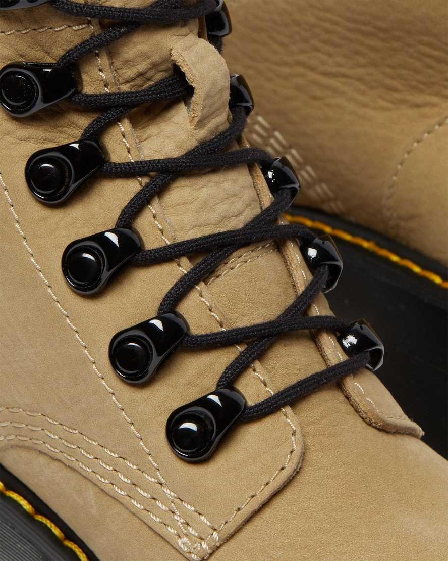 braune dr. martens leona damen-schnürstiefel