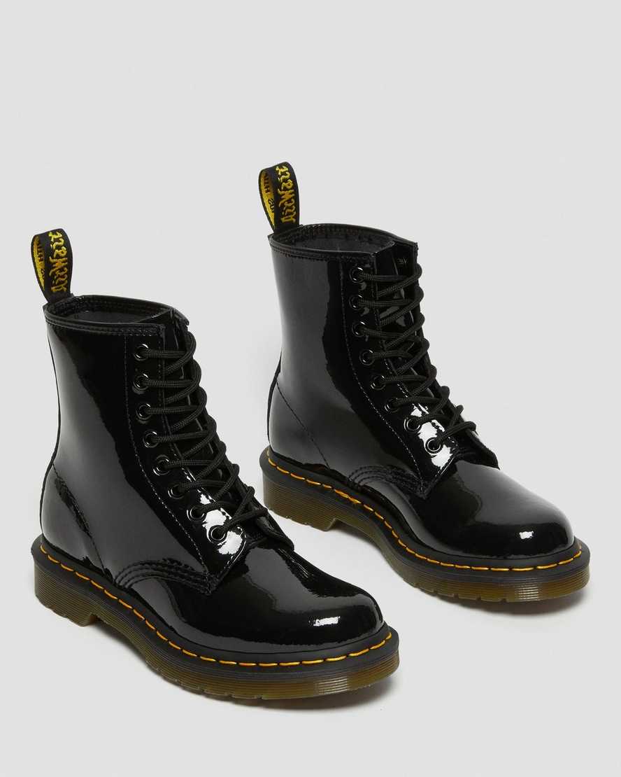 schwarze dr. martens 1460 lackleder-schnürstiefel für damen.