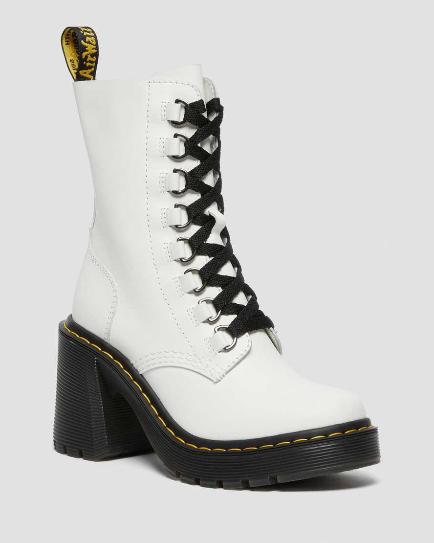 weiße dr. martens chesney schnürstiefel mit ausgestelltem absatz für damen
