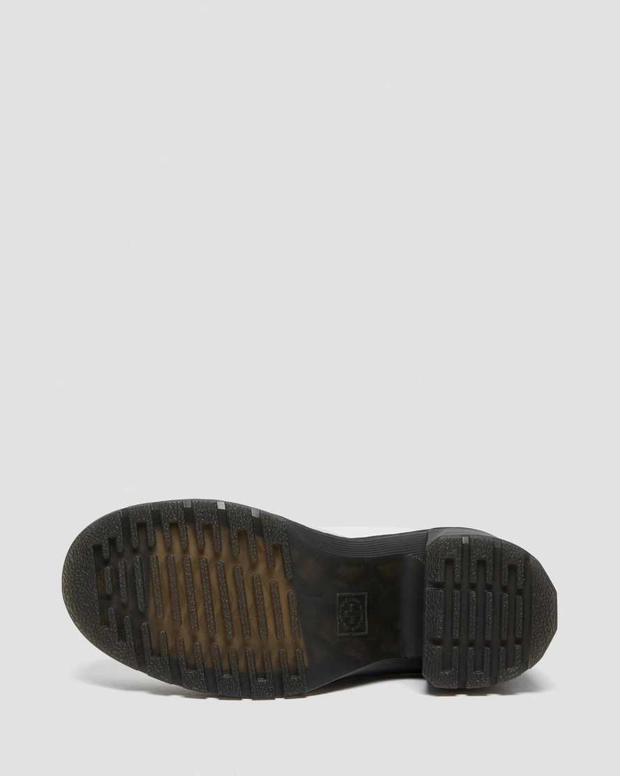 weiße dr. martens chesney schnürstiefel mit ausgestelltem absatz für damen
