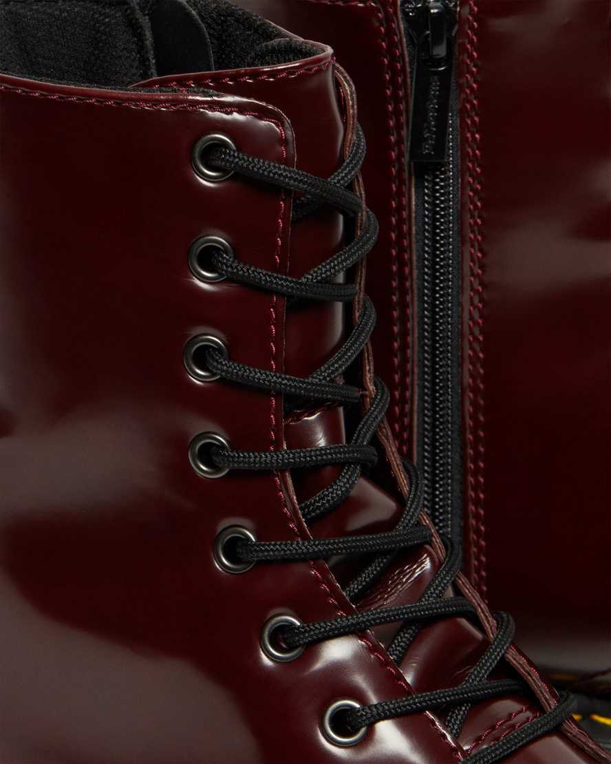rote dr. martens jadon ii damen-plateaustiefel