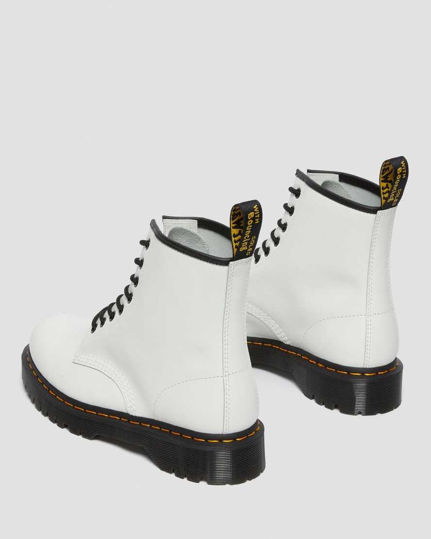 weiße dr. martens 1460 bex smooth damen-plateaustiefel
