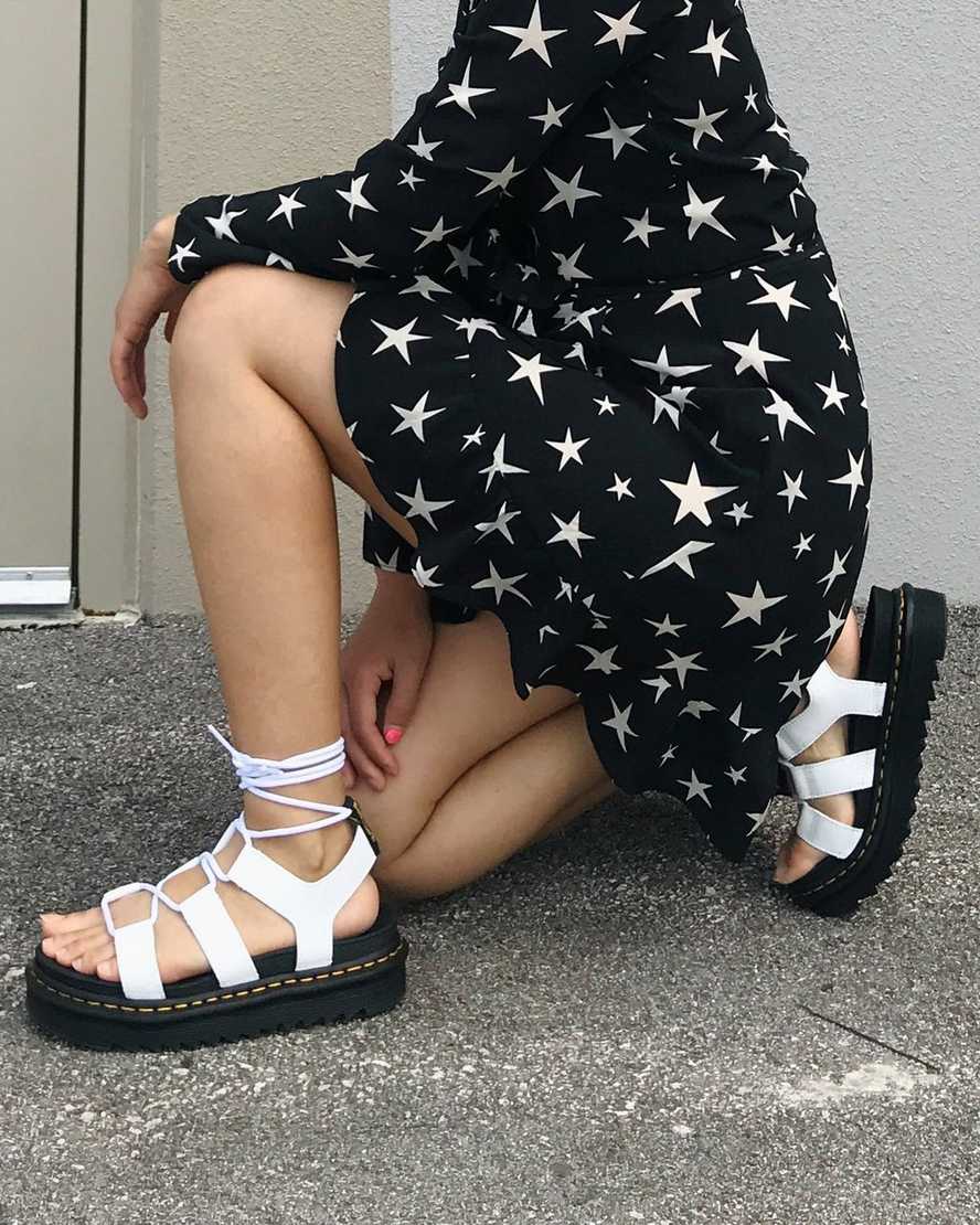 weiße dr. martens nartilla gladiator-sandalen für damen