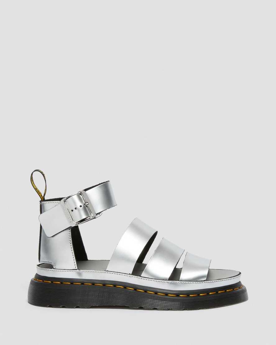 silberne dr. martens clarissa ii metallic damensandalen