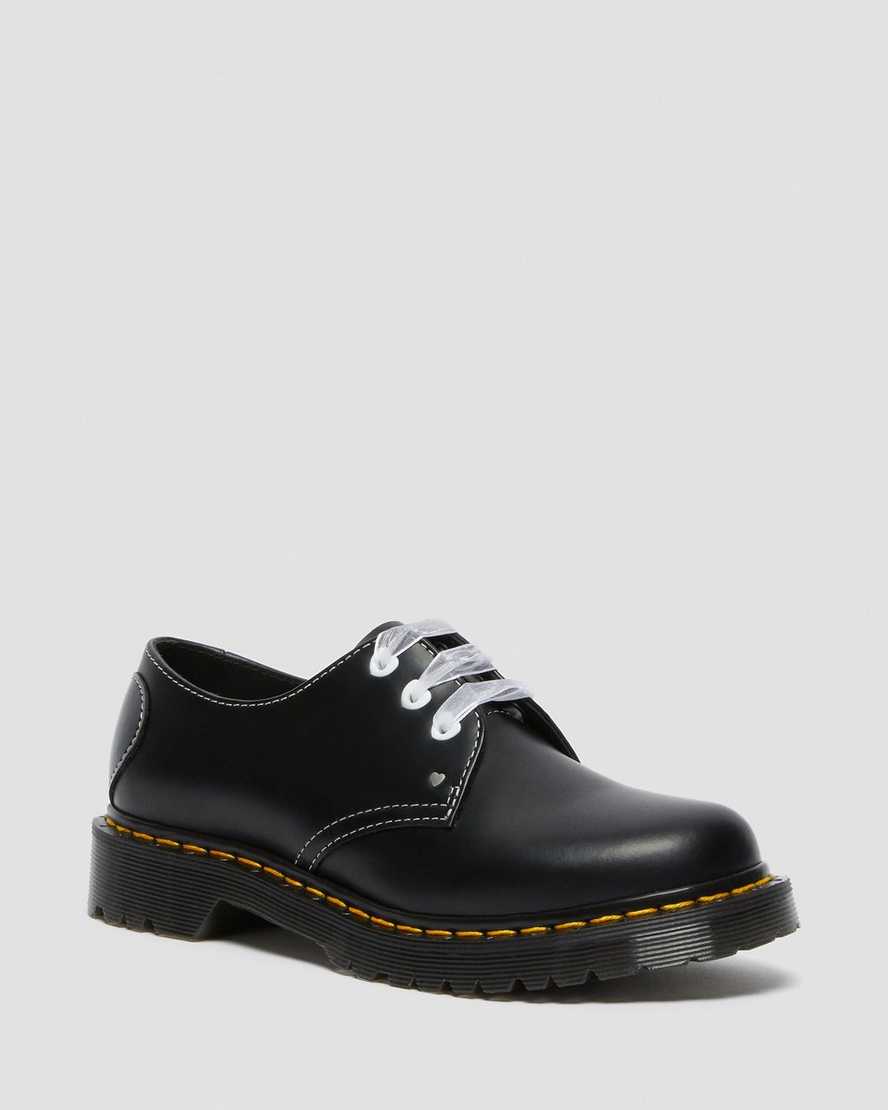 schwarze dr. martens 1461 hearts glatt- und lackleder damen-oxfordschuhe