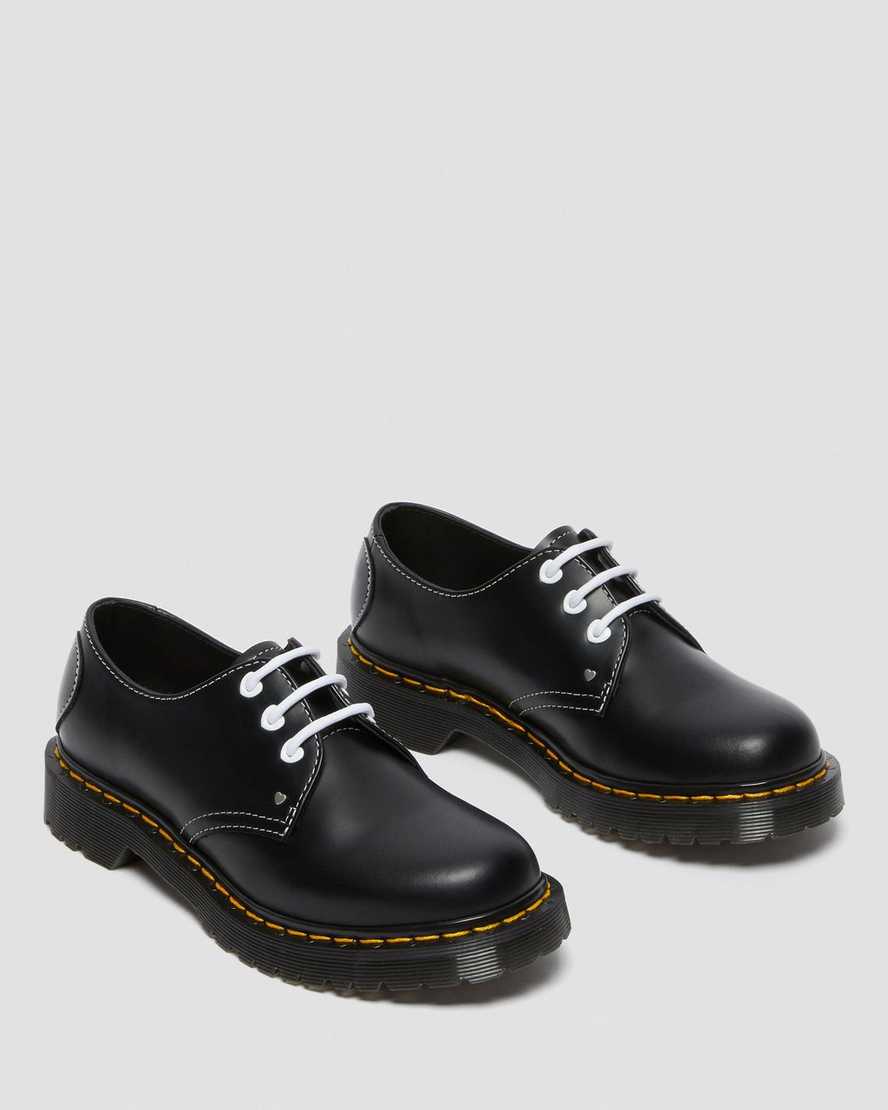 schwarze dr. martens 1461 hearts glatt- und lackleder damen-oxfordschuhe