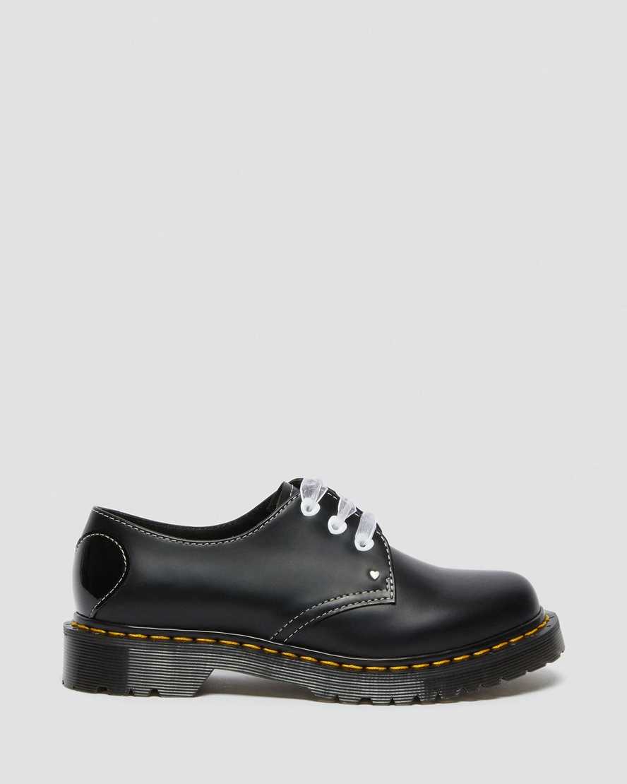 schwarze dr. martens 1461 hearts glatt- und lackleder damen-oxfordschuhe